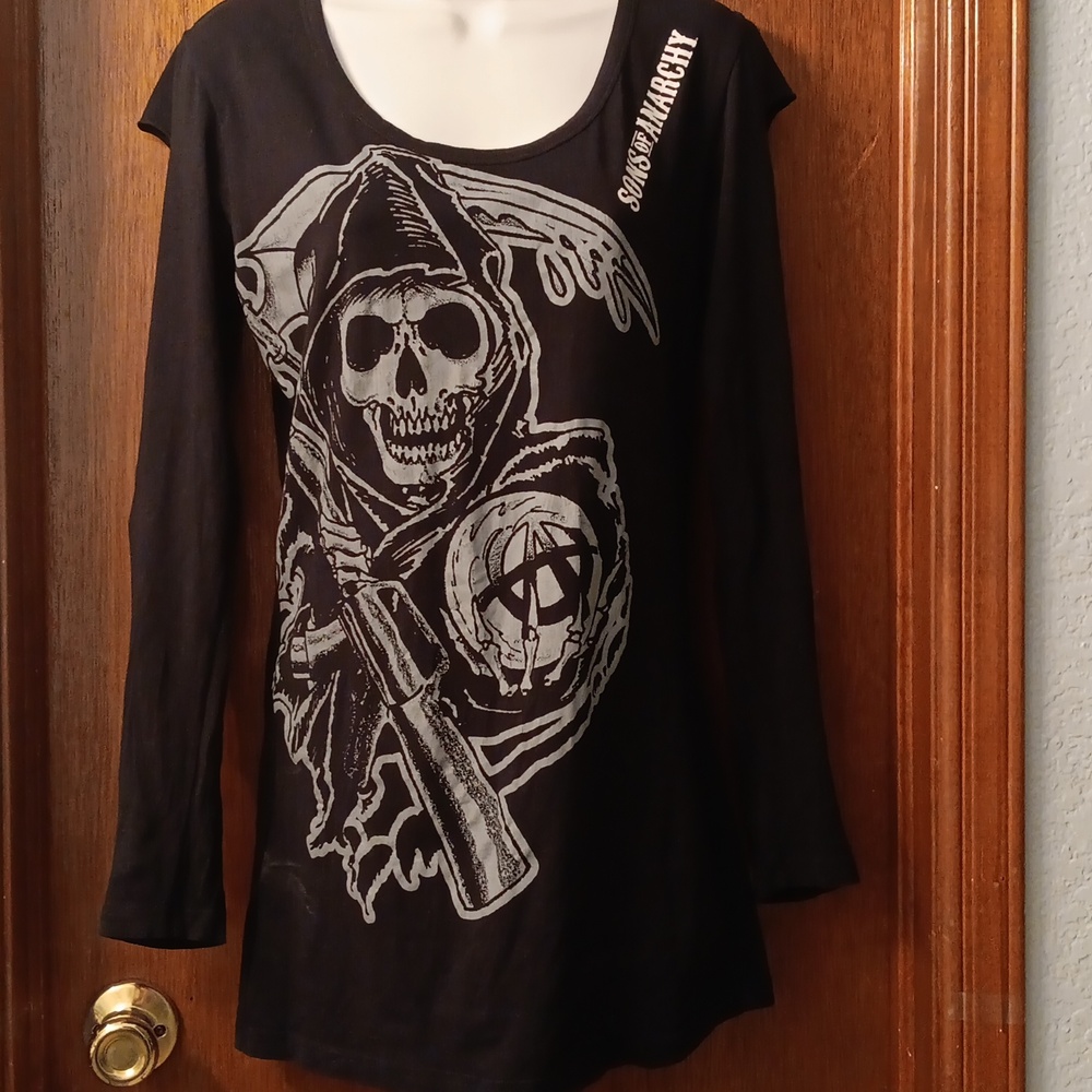Sons of Anarchy Medium Long Sleeve Shirt Cut off sleeve women's